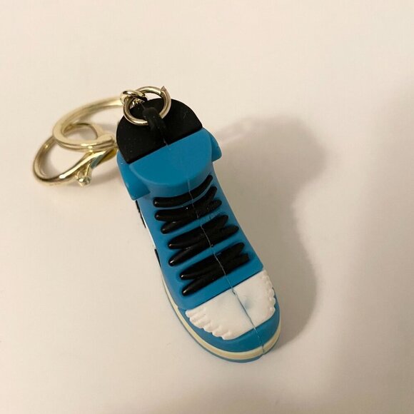 Mini Nike Air Jordan Shoe Keychain - Picture 9 of 10